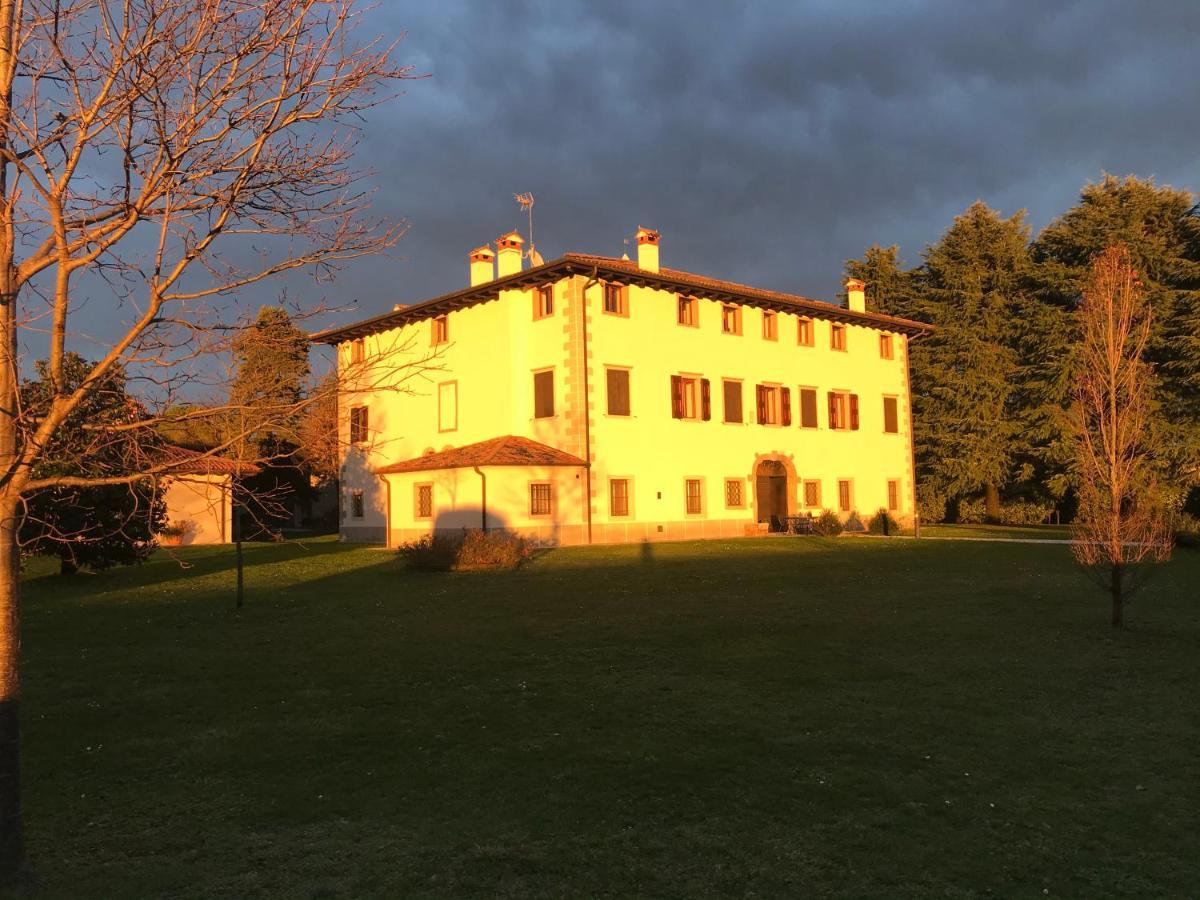 Villa Minini Bed & Breakfast Rive d'Arcano Buitenkant foto